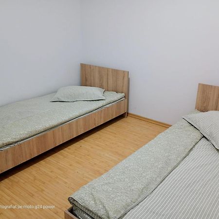 Central City House Tulcea Extérieur photo