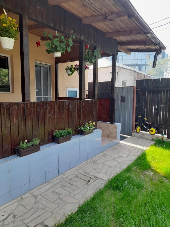 Central City House Tulcea Extérieur photo