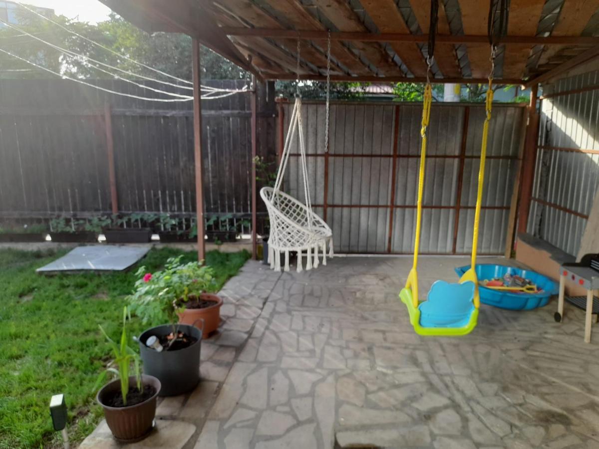 Central City House Tulcea Extérieur photo
